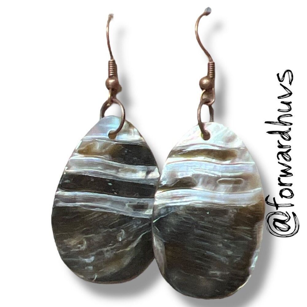 Hand Crafted Shell Earrings – Carved Front & Iridescent Back